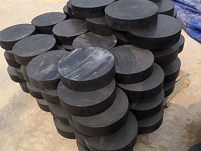 澧县板式橡胶支座由若干层橡胶片与薄钢板经加压硫化